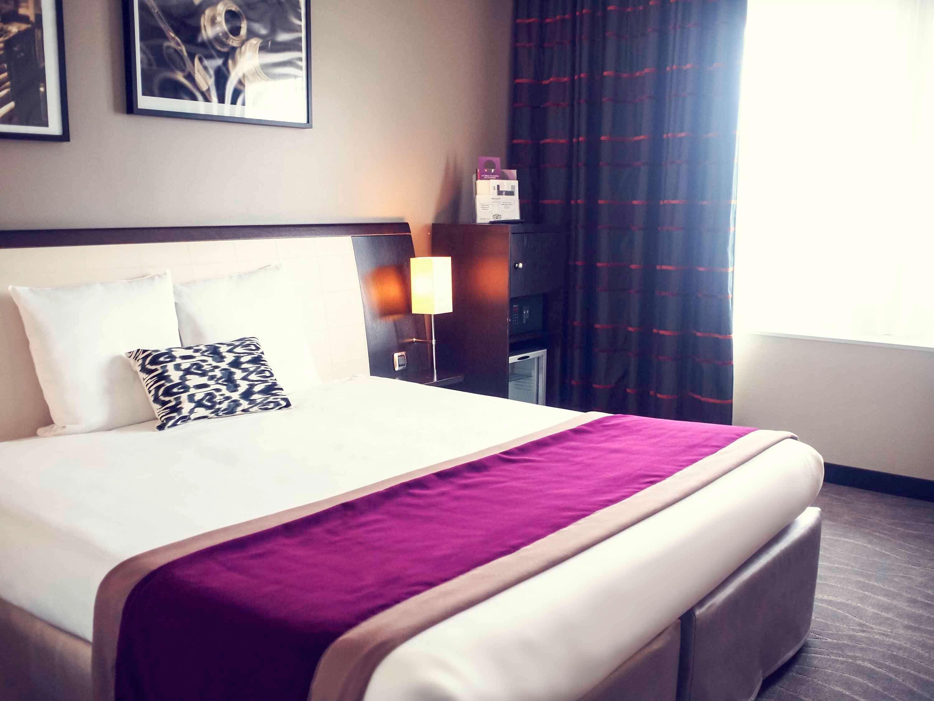 Mercure Angers Centre Gare Экстерьер фото