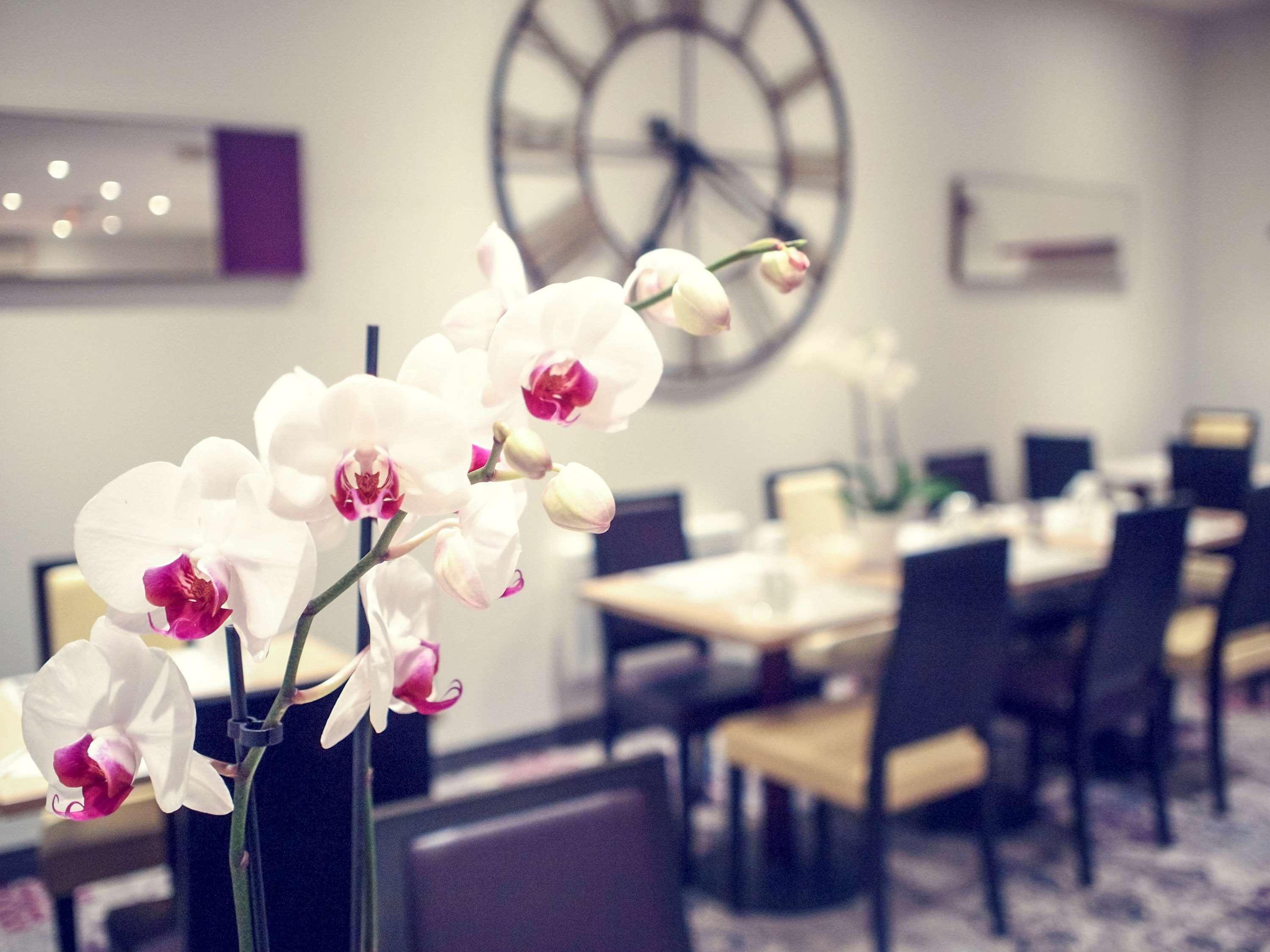 Mercure Angers Centre Gare Экстерьер фото