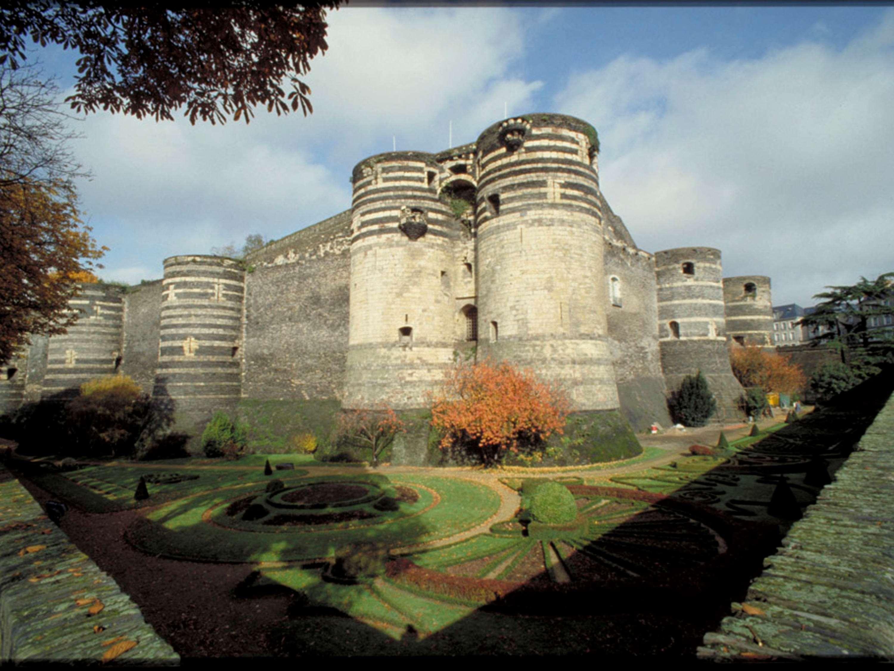 Mercure Angers Centre Gare Экстерьер фото