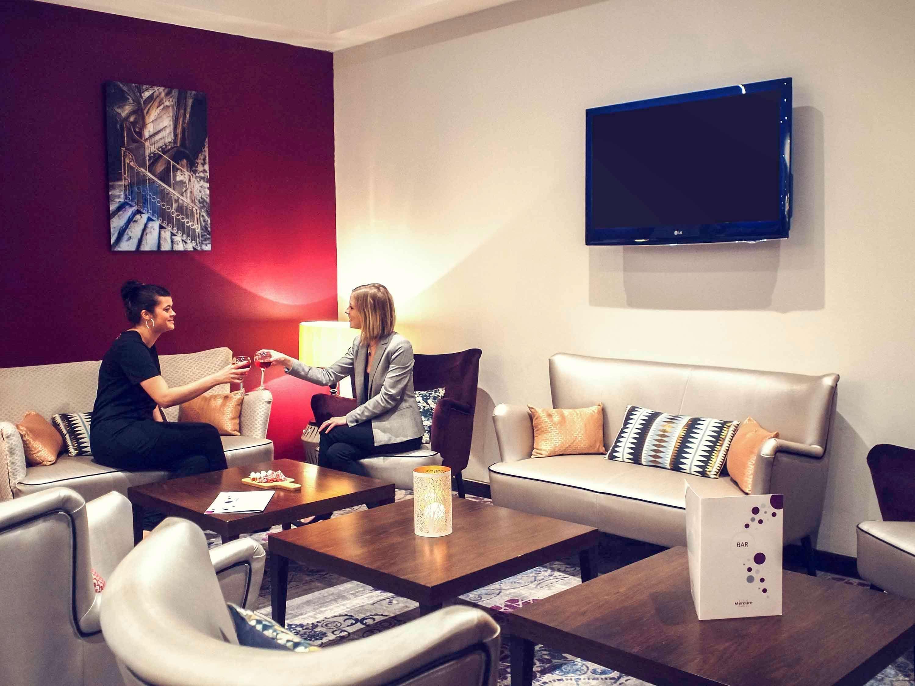 Mercure Angers Centre Gare Экстерьер фото