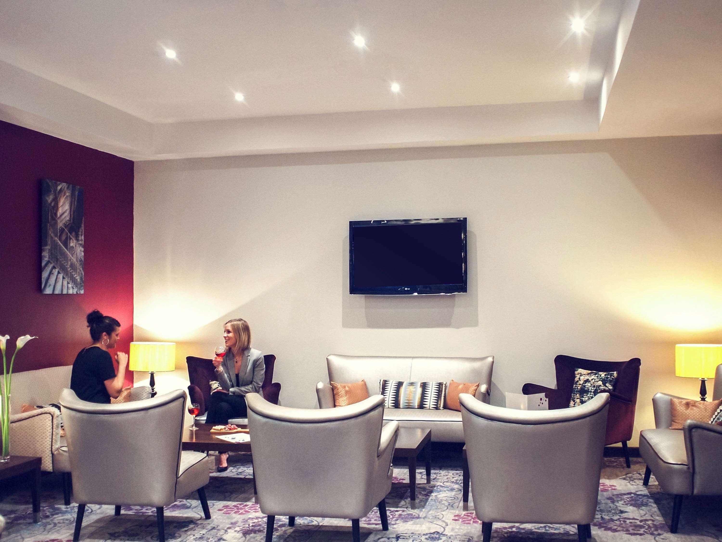 Mercure Angers Centre Gare Экстерьер фото