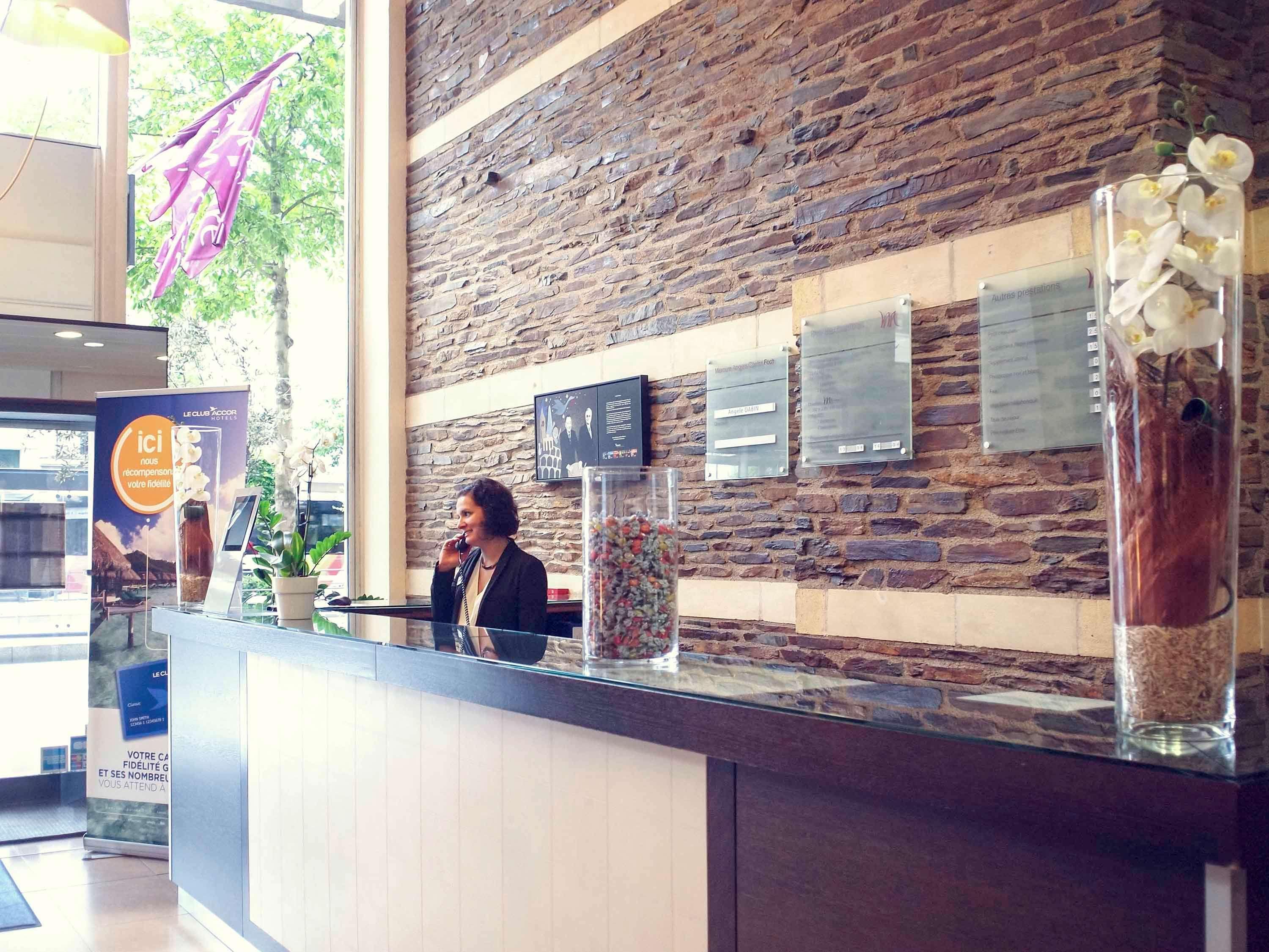 Mercure Angers Centre Gare Экстерьер фото