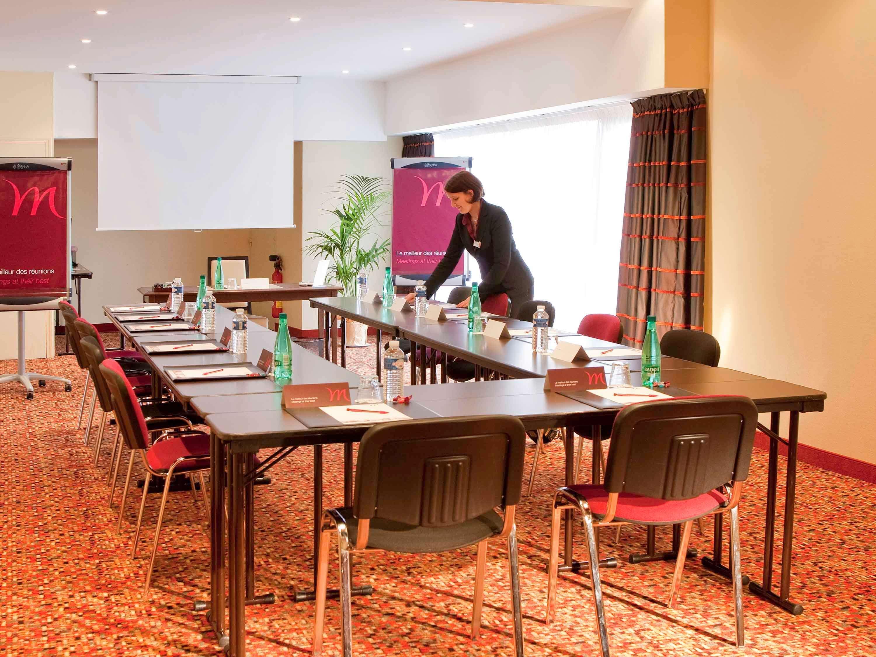 Mercure Angers Centre Gare Экстерьер фото