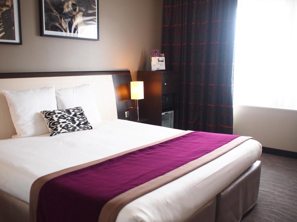 Mercure Angers Centre Gare Экстерьер фото