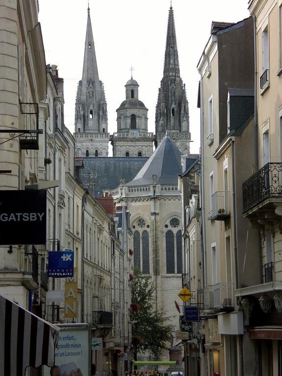 Mercure Angers Centre Gare Экстерьер фото
