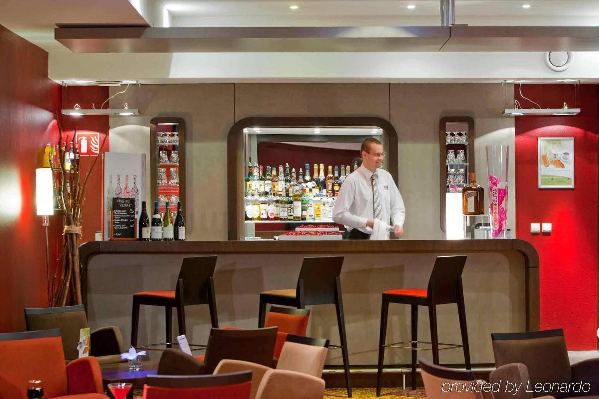 Mercure Angers Centre Gare Экстерьер фото