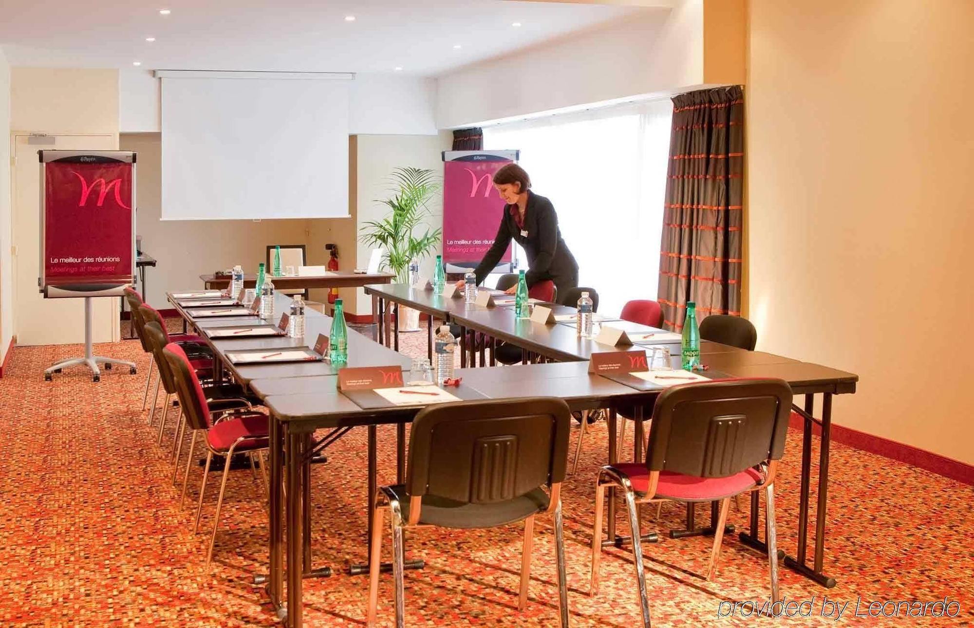 Mercure Angers Centre Gare Экстерьер фото